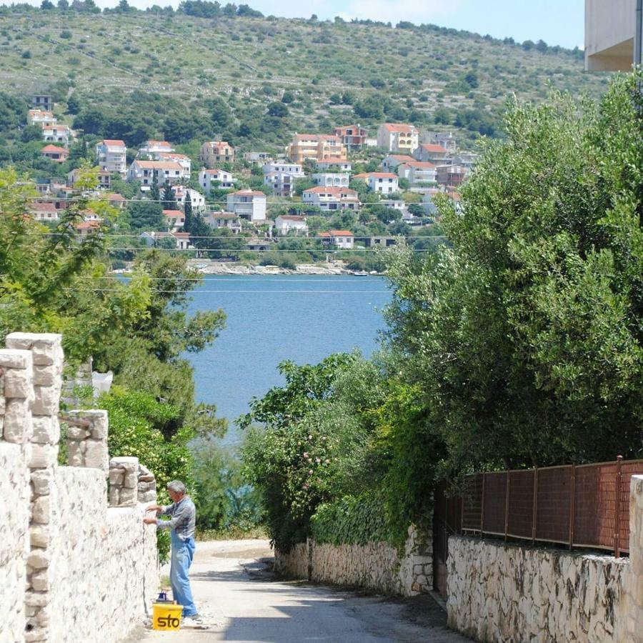 Ciovo Apartments Traù Esterno foto